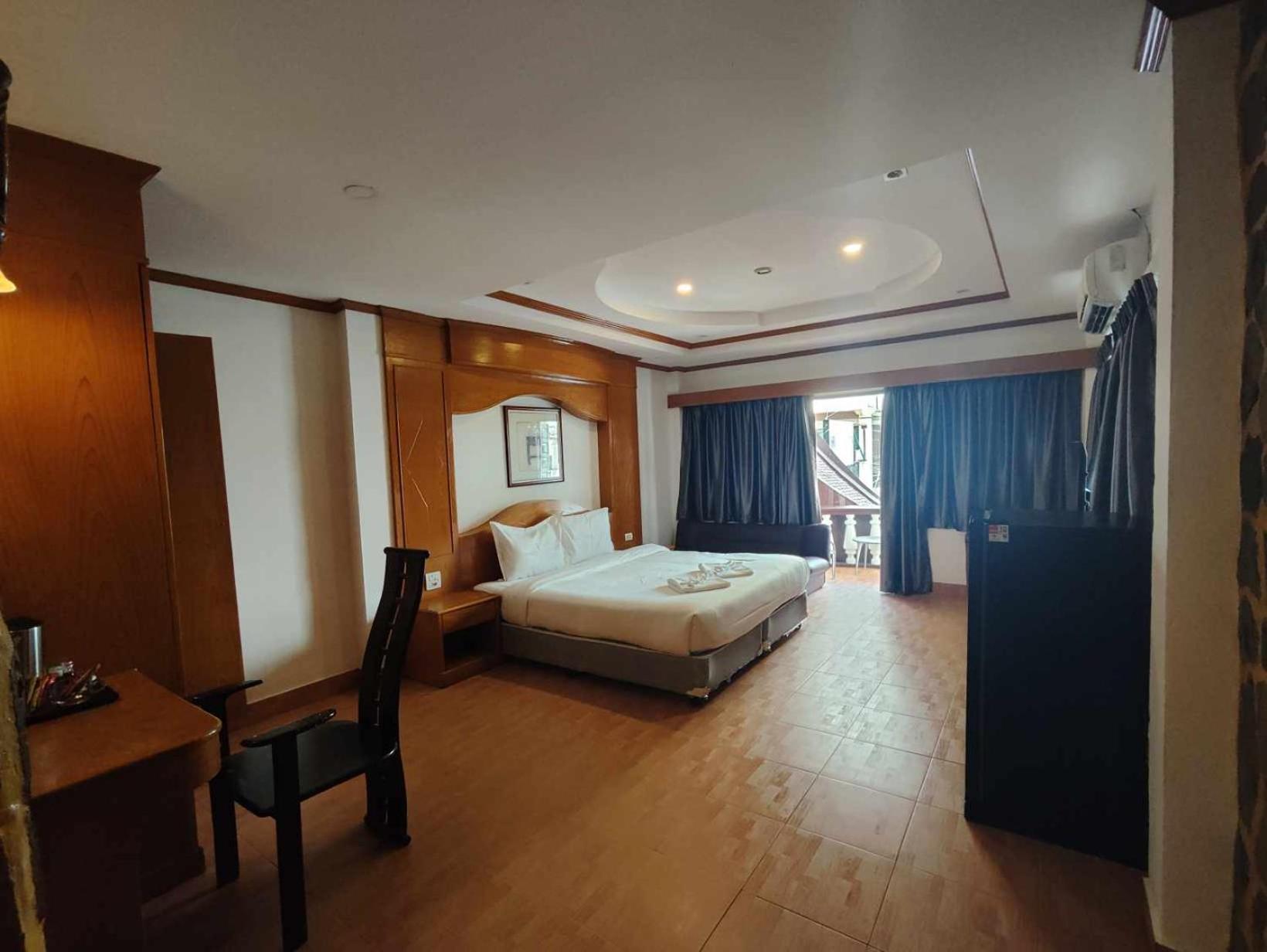 Patong Rockshore Hotel 2*